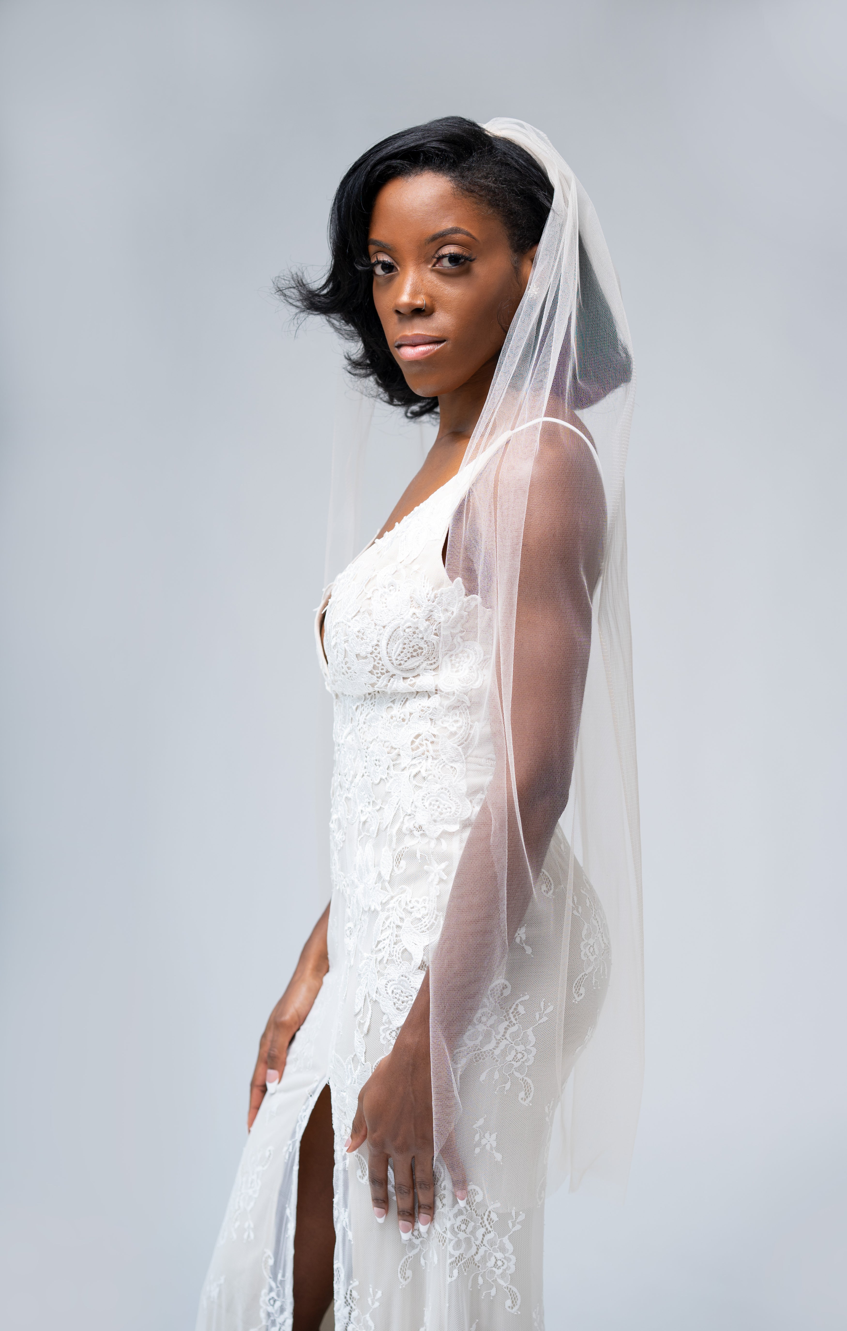 Simple Champagne Veil – London De Sivar